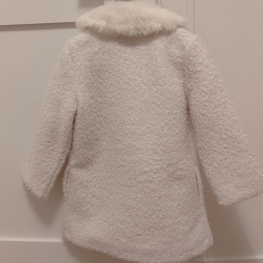 Janie and Jack Cream Pea Coat with Faux Fur Collar 3-4 t - Picture 4 of 4